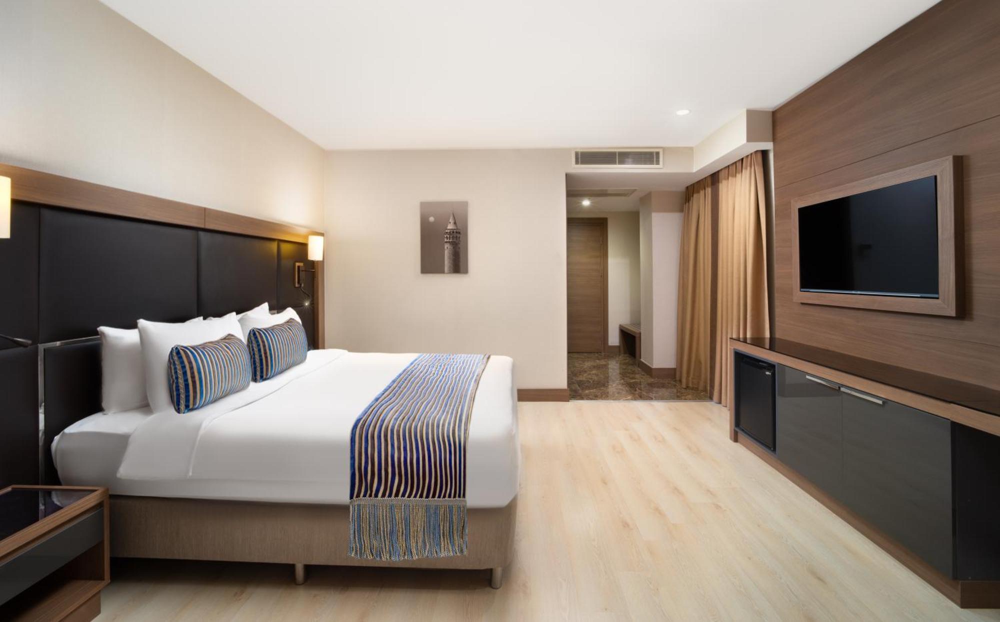 Tryp By Wyndham Istanbul Sisli Hotel Exterior foto